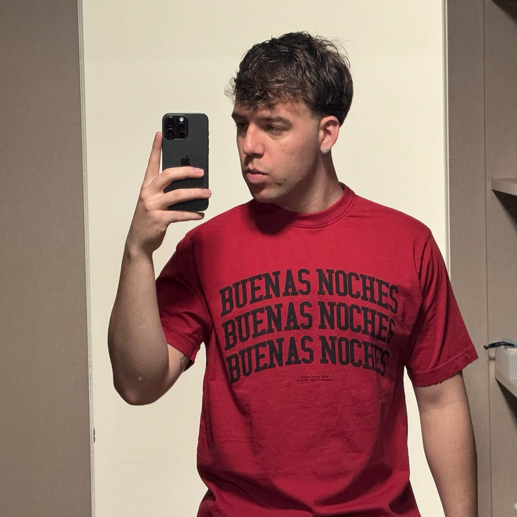 CAMISETA "BUENAS NOCHES" ROJA