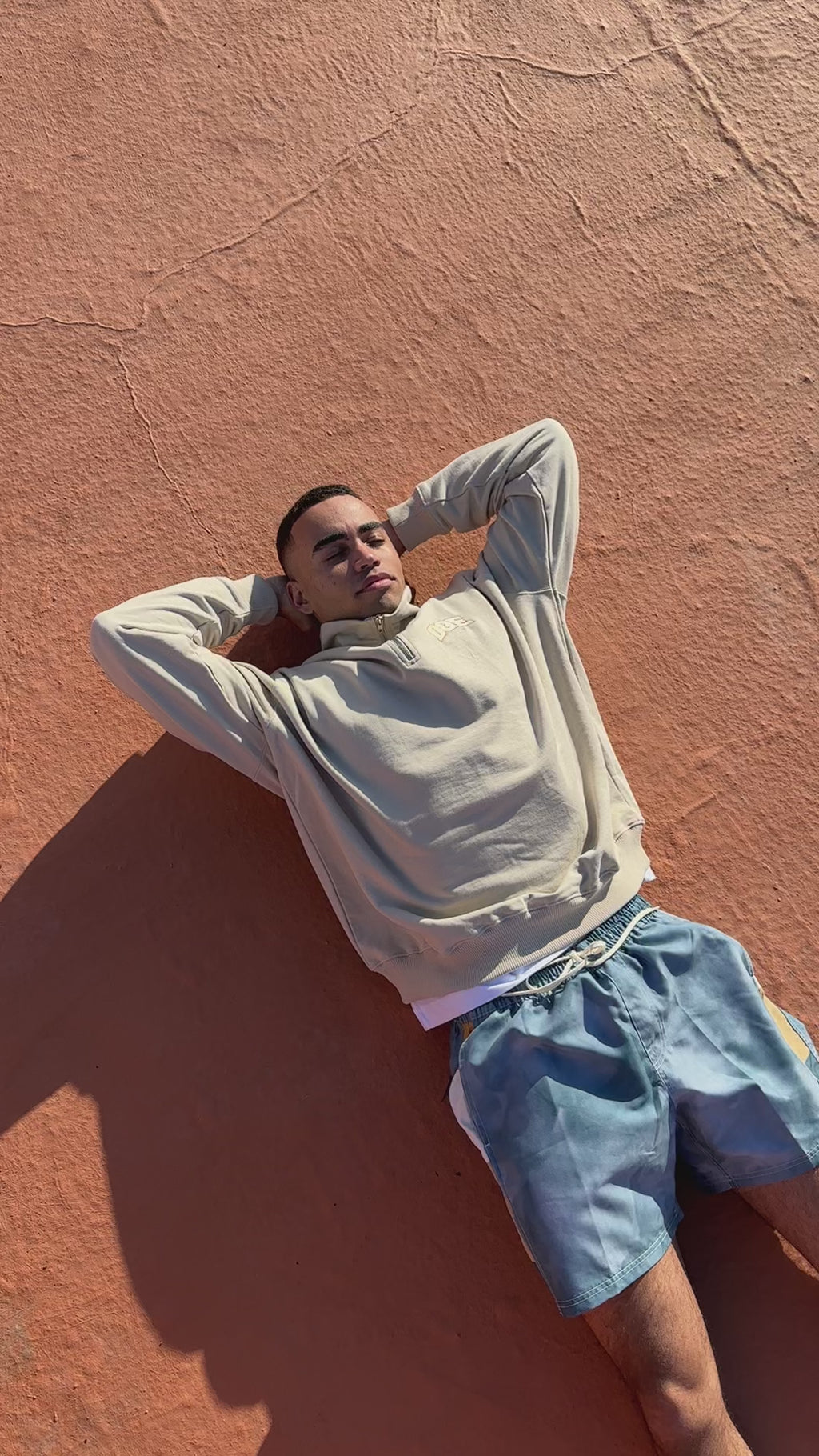 SUDADERA "DQE" BEIGE