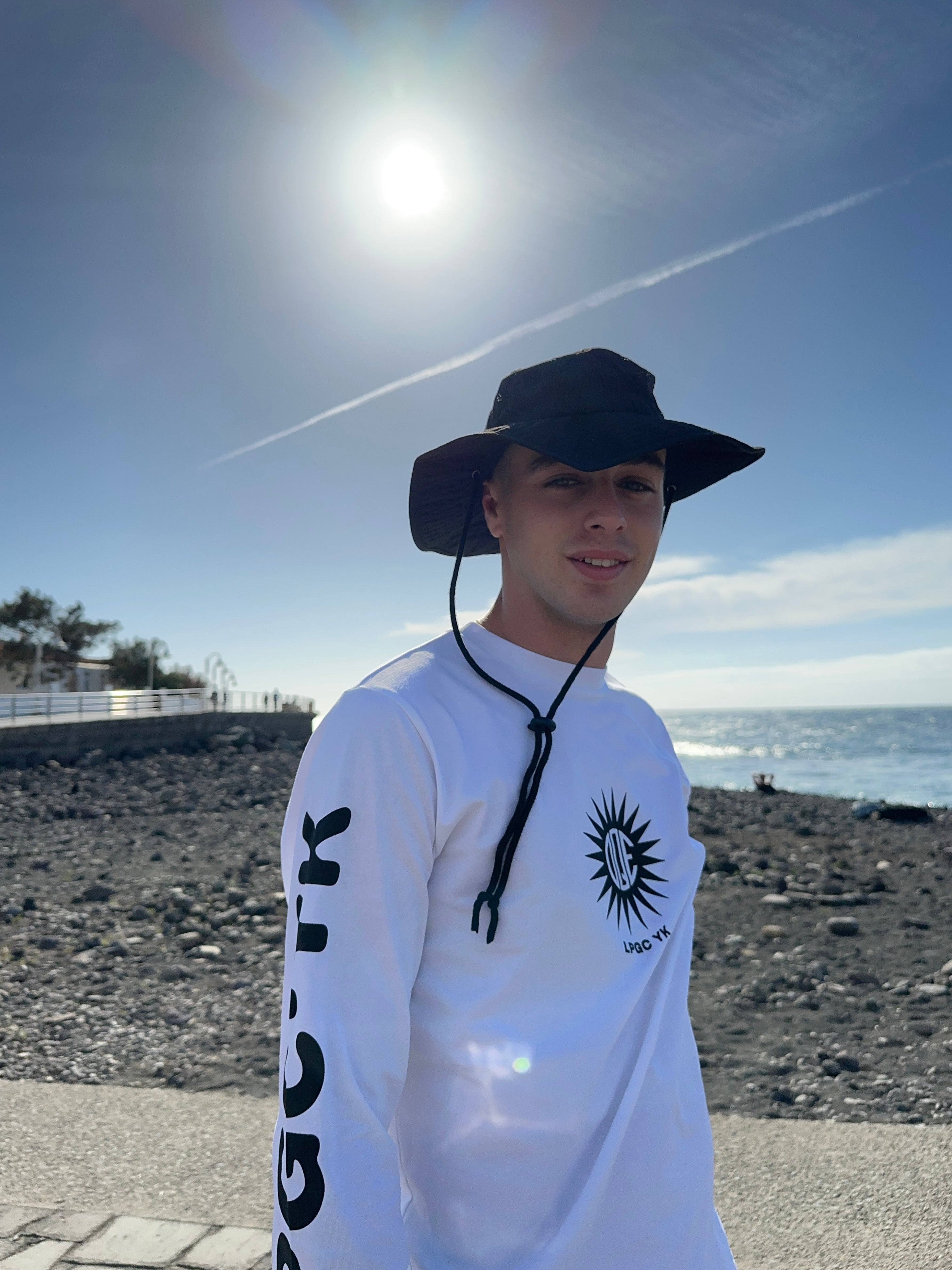 CAMISETA MANGA LARGA "SOL DQE" BLANCA